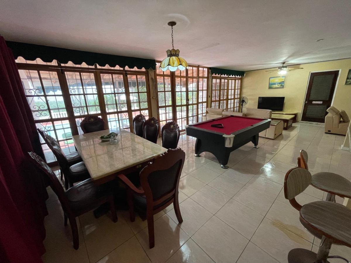 The Lodge @ Peaceful Palms Montego Bay Extérieur photo